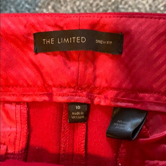 The Limited Red Crop Pants - Picture 3 of 5